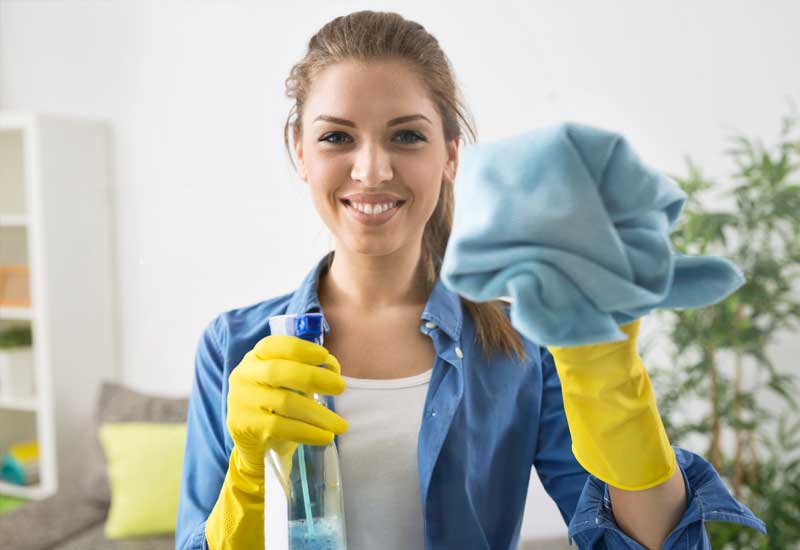 Expert office cleaning services Toronto ensuring a tidy, welcoming workspace.