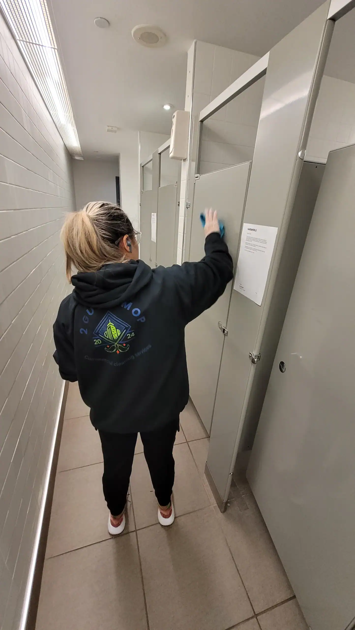 Deep cleaning North York commercial washroom and high traffic areas