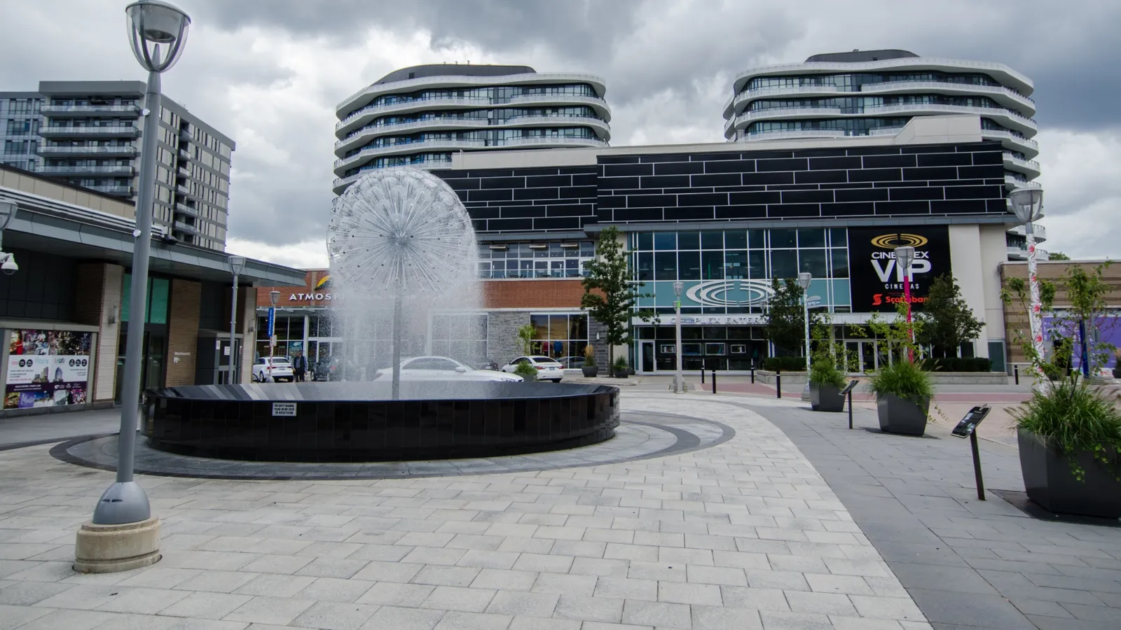 Shops at Don Mills and surrounding commercial buildings in North York